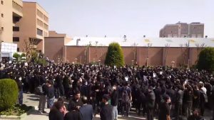 اخطار انضباطی دانشگاه شریف و بهشتی به دانشجویان