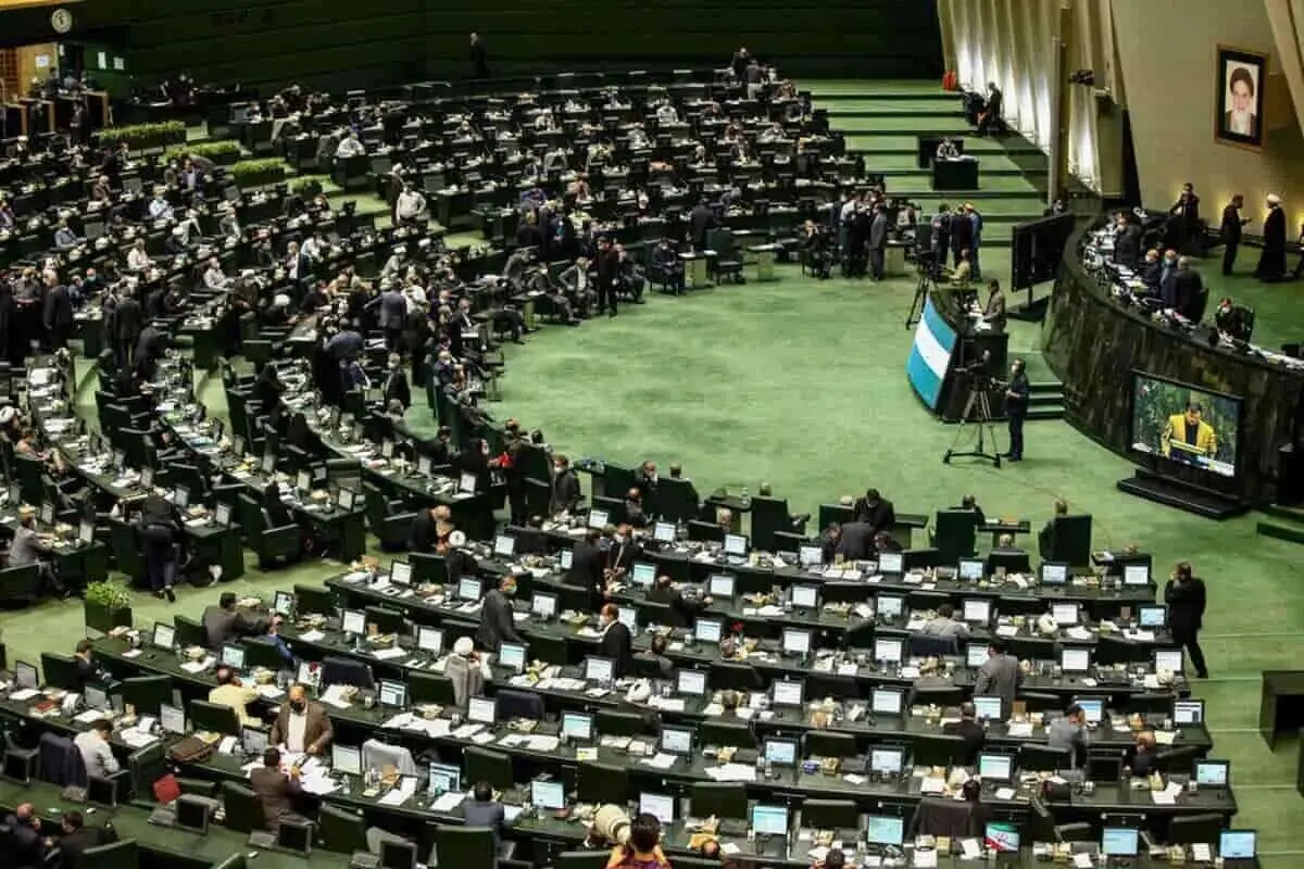 جلسات مجلس از کی برگزار می‌شود؟