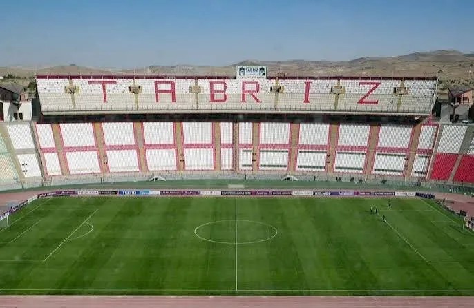 دیدار تراکتور – پرسپولیس با تماشاگر برگزار می‌شود؟