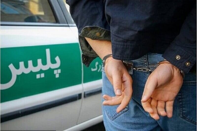 دستگیری گل‌فروش مجازی با ۷/۵ کیلو مخدر