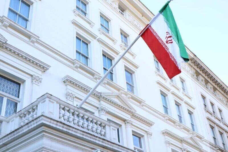 سفارت ایران در لندن: زیر چکمه‌های سربازان ایرانی دفن خواهید شد