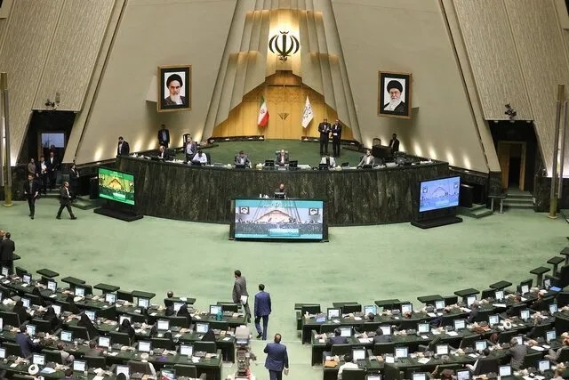 طرح مقابله با نفوذ سرویس‌های اطلاعاتی دشمن در مجلس تصویب شد