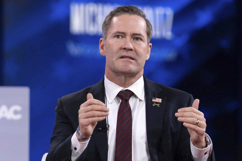 مایک والتز: جنگ با ایران ممکن است یک سال دیگر طول بکشد